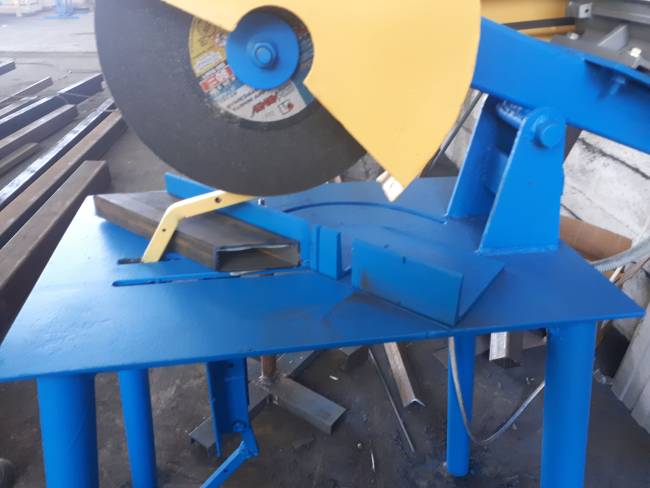 Вулканит абразивно-отрезной станок по металлу VC-3 (3 кВт)