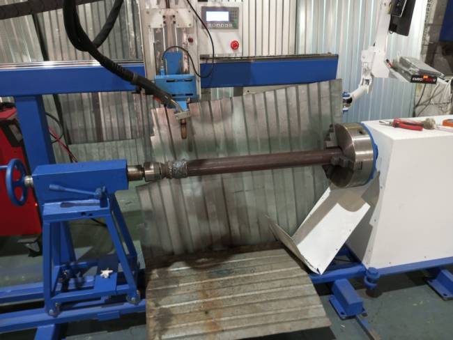 наплавочный станок с ЧПУ УНП-1530 наплавочный станок с ЧПУ УНП-1530