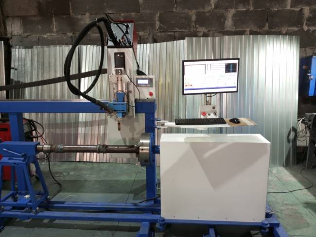 наплавочный станок с ЧПУ УНП-1530 наплавочный станок с ЧПУ УНП-1530