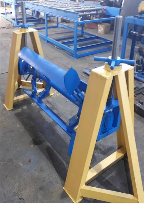 Разматыватель рулонного металла самоподъемный до 7 тонн Разматыватель рулонного металла самоподъемный до 7 тонн