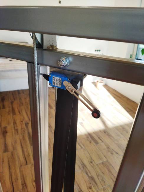 Вышка-подъемник аккумуляторная МВТ-А-001-4 Вышка-подъемник аккумуляторная МВТ-А-001-4