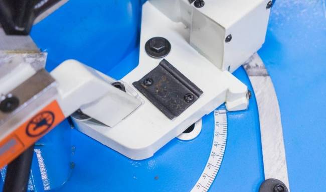 Станок ленточнопильный STALEX BS-100 Станок ленточнопильный STALEX BS-100