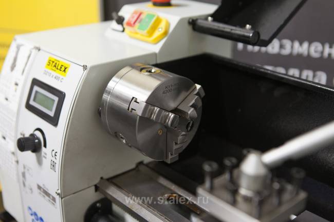 Настольный токарный станок по металлу Stalex D210x400C