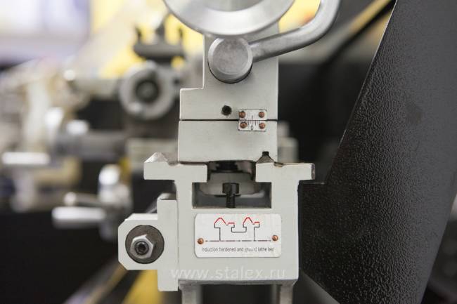 Настольный токарный станок по металлу Stalex D210x400C