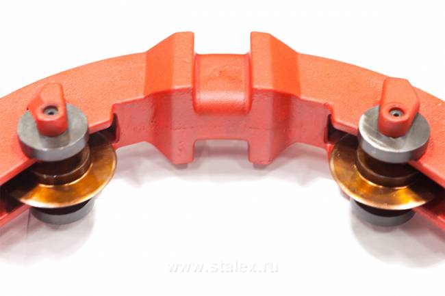 Труборез ручной роторный STALEX MRPC-14 (ф250-350мм) Труборез ручной роторный STALEX MRPC-14 (ф250-350мм)